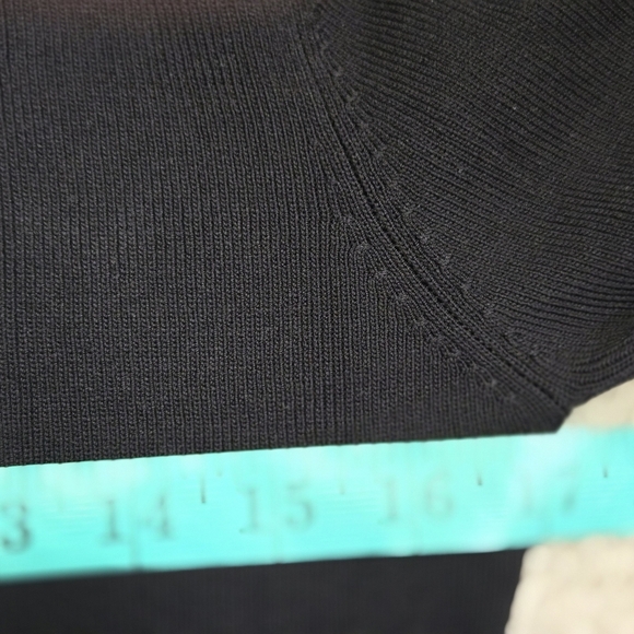 MINKAS Black Micro Rib Neon Striped V Neck Top. Size Medium - Picture 9 of 10